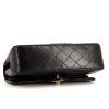 Chanel Timeless handbag in navy blue quilted leather - Detail D5 thumbnail