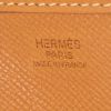 Sac bandoulière Hermes Evelyne grand modèle en cuir epsom gold - Detail D3 thumbnail