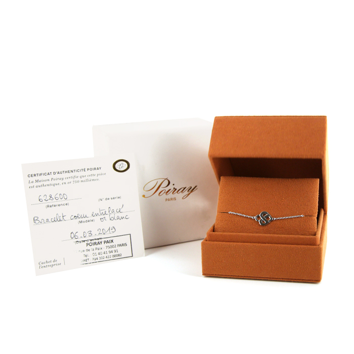 Poiray Coeur Entrelacé bracelet in white gold