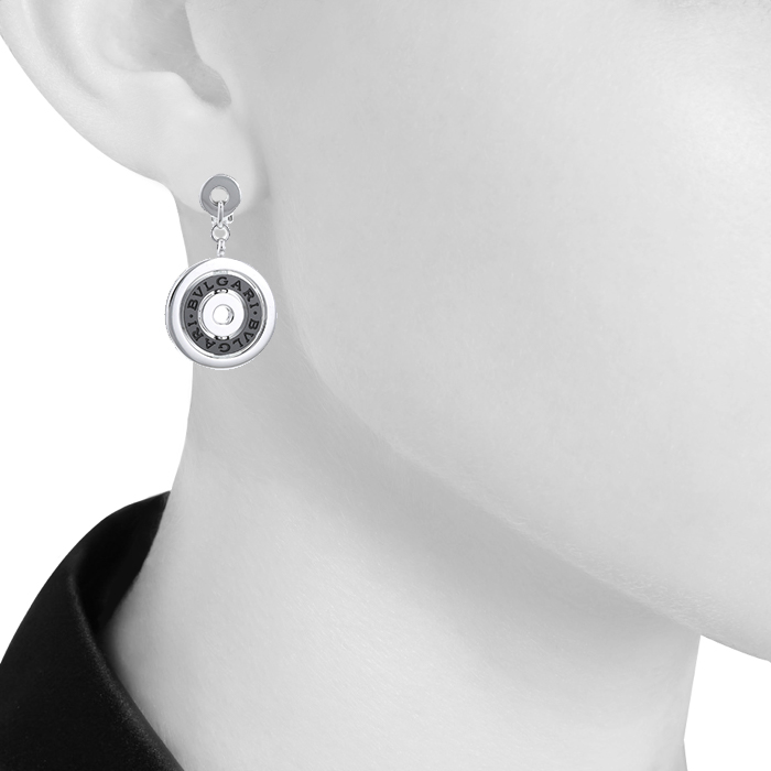 Paire de pendants d'oreilles Bulgari Astrale en or blanc et céramique noire