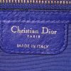 Bolso de mano Dior Diorita en cuero trenzado azul - Detail D3 thumbnail