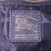 Bolso de mano Burberry en cuero negro - Detail D3 thumbnail