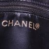 Bolsito-cinturón Chanel Pochette ceinture en cuero acolchado negro - Detail D3 thumbnail