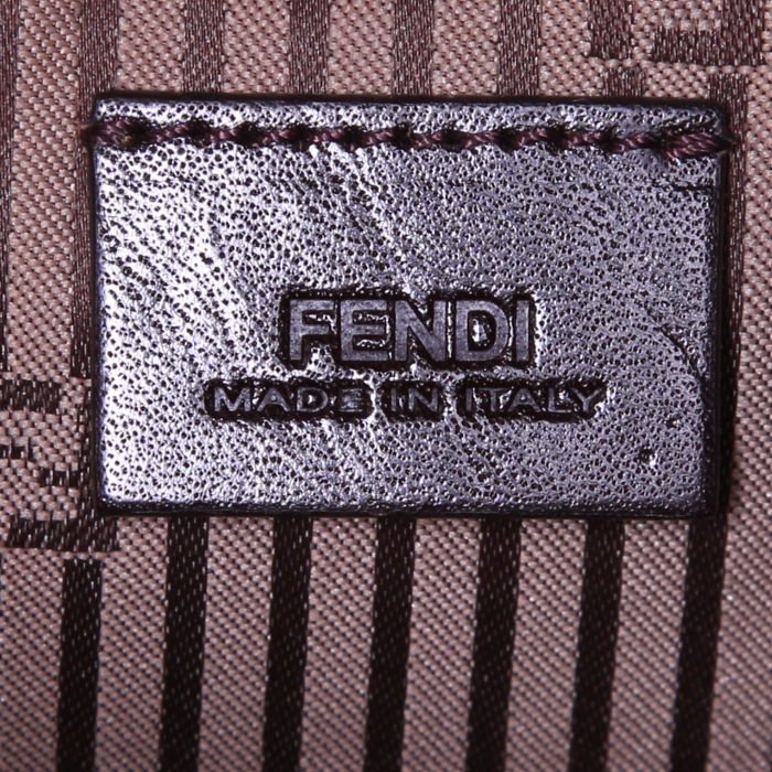 Fendi Big Mama shoulder bag in brown leather - Detail D4