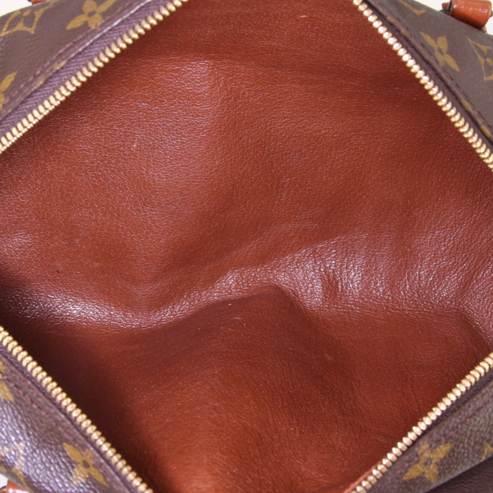 Louis Vuitton Papillon handbag in brown monogram canvas and brown leather - Detail D2