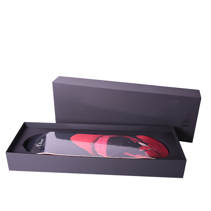 Dior x Kris Van Assche, a set of 3 skate decks, screenprints in colors on wood, limited edition of 2018 - Detail D1