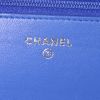 Sac bandoulière Chanel Wallet on Chain en cuir matelassé bleu- électrique - Detail D3 thumbnail