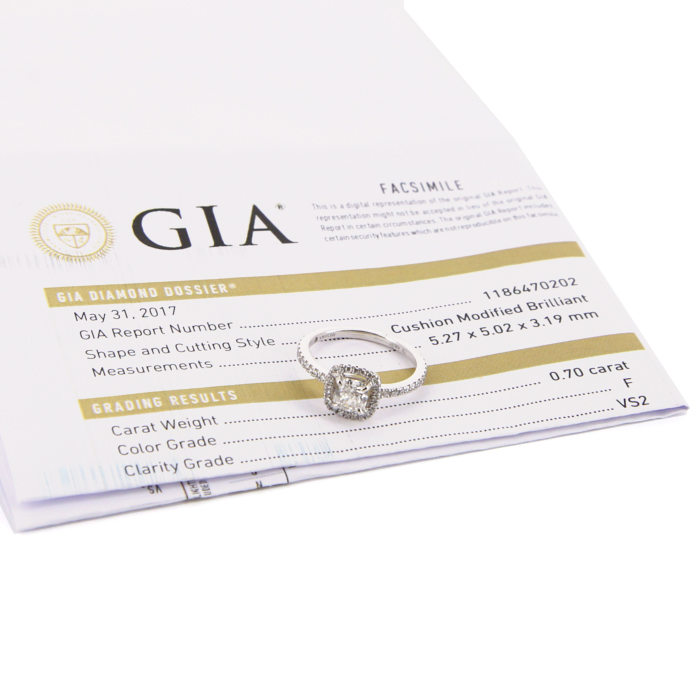 Sortija solitaria Messika M-Love en oro blanco y diamantes - Detail D2