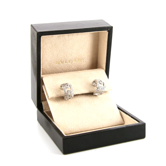 Bulgari Parentesi earrings in white gold and diamonds - Detail D2