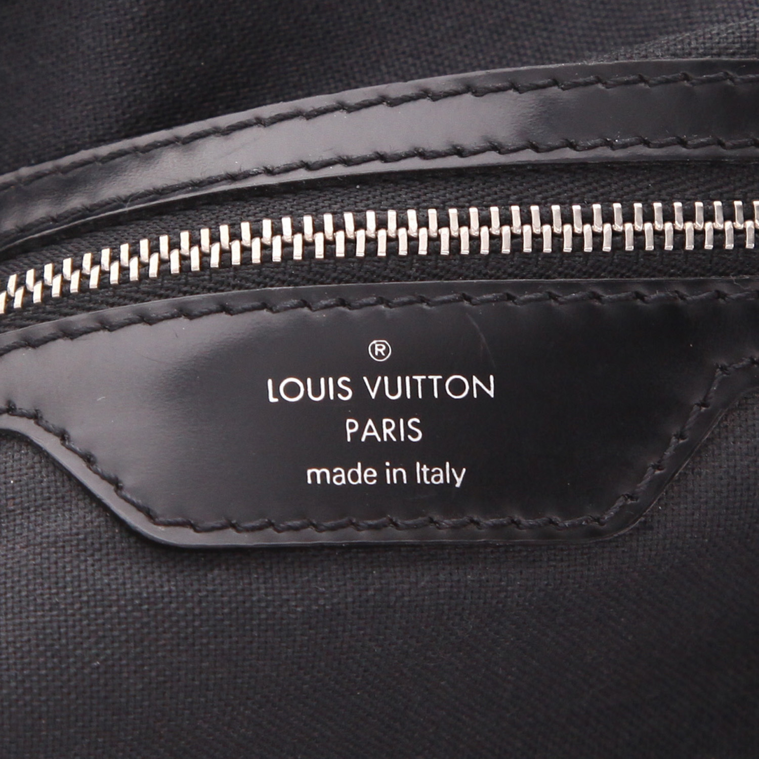Borsa a tracolla Louis Vuitton  Messenger in pelle taiga nera - Detail D2