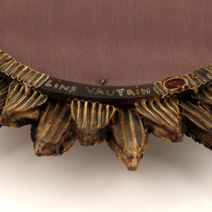 Line Vautrin, "Soleil à pointes",(sun with spikes), model n°2,  in talosel with mirrors inlayed, from the 1955’s, signed - Detail D4