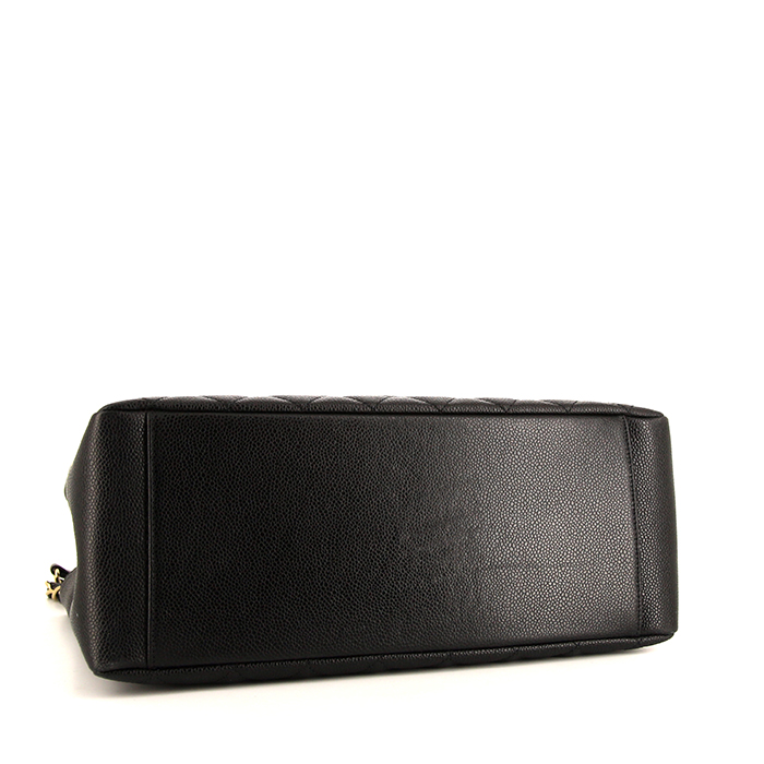 Bolso para llevar al hombro o en la mano Chanel Shopping GST modelo grande en cuero granulado acolchado negro - Detail D4