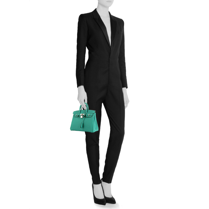 Hermes Birkin 25 cm handbag in Vert Veronese togo leather - Detail D1