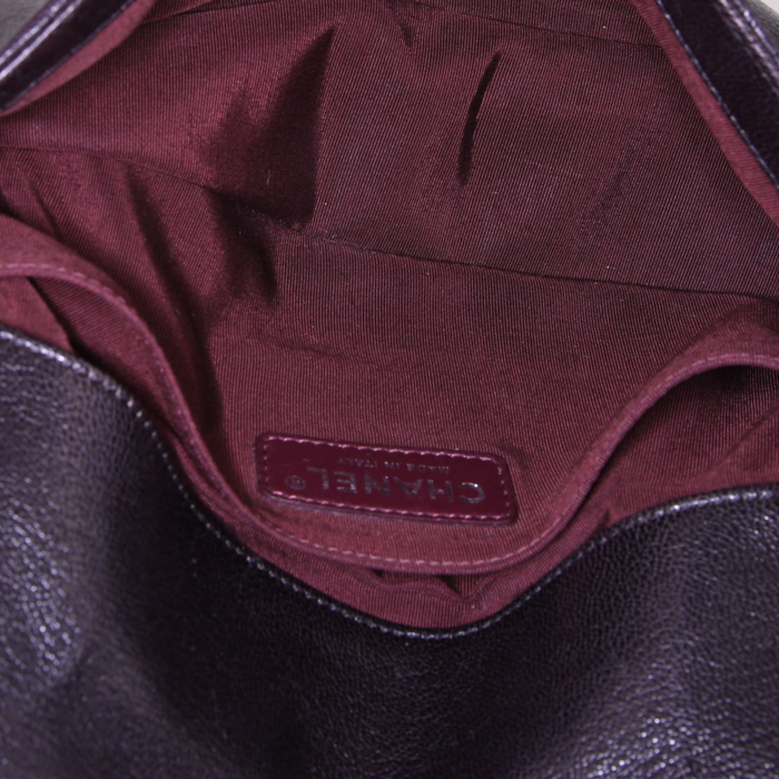 Borsa a tracolla Chanel Boy in pelle trapuntata nera e grigia - Detail D3