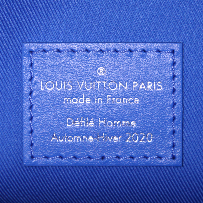 Louis Vuitton Keepall Editions Limitées weekend bag in light blue and white Clouds monogram canvas and blue leather - Detail D4