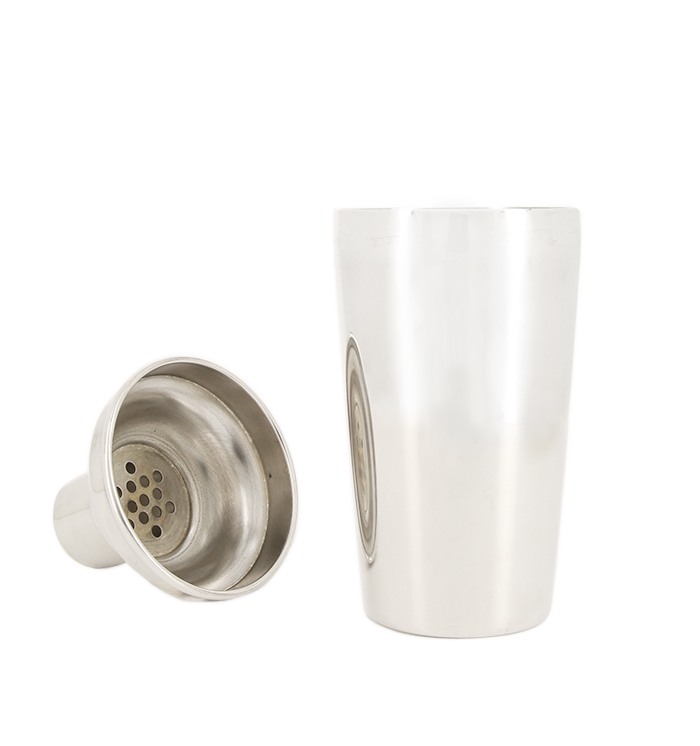 Christian Dior, shaker in silver plated metal from the 1980s, signed - Detail D2