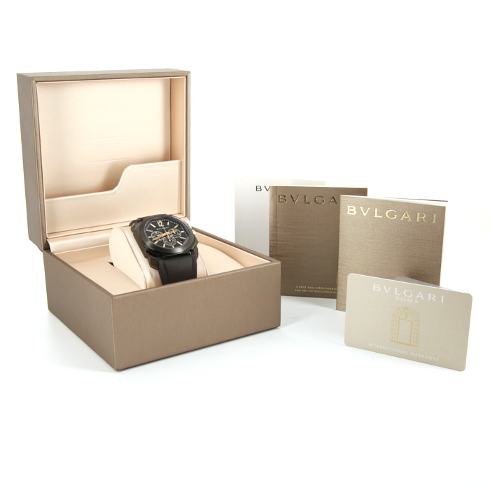 Bulgari Octo Velocissimo watch in ceramic Ref:  BGO 41 S CH Circa  2018 - Detail D3