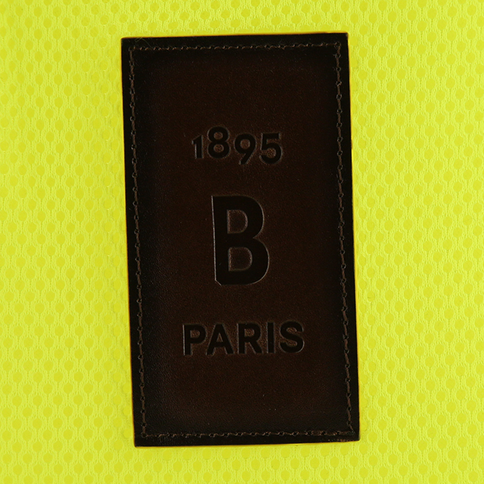 Berluti, jeu de raquettes de plage, collection capsule été 2019, en bois et cuir Venezia avec sa housse d'origine et balle en cuir - Detail D3