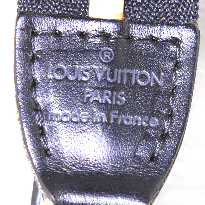 Louis Vuitton Pochette accessoires pouch in black epi leather - Detail D3