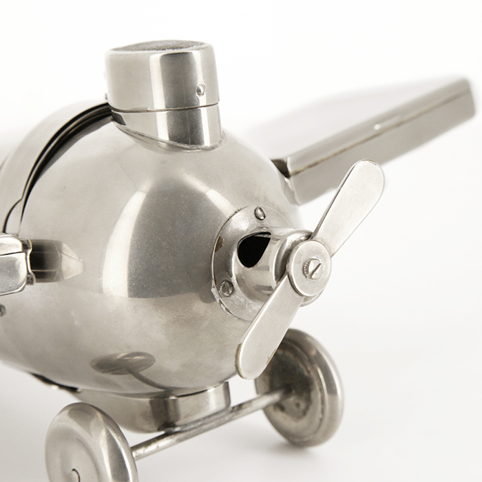 Rare smoker set in the shape of a Monoplan from the 1930’s - Detail D4