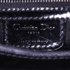 Sac à main Dior Lady Dior grand modèle en cuir verni matelassé noir - Detail D4 thumbnail