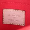 Borsa a tracolla Louis Vuitton in pelle verniciata monogram rossa - Detail D3 thumbnail