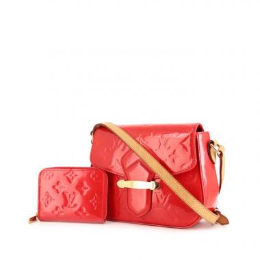 Louis Vuitton shoulder bag in red monogram patent leather