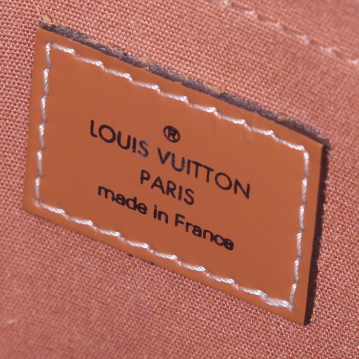 Bolso de mano Louis Vuitton Passy en cuero Epi marrón - Detail D3
