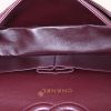 Bolso de mano Chanel Timeless en cuero acolchado color burdeos - Detail D3 thumbnail