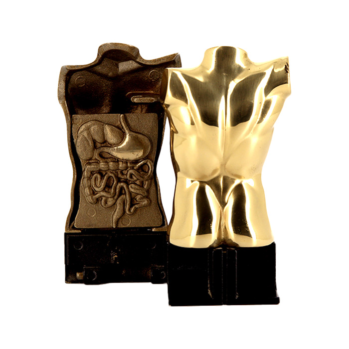 Miguel Berrocal, "Epigastric torso", in gilded and polished bronze, Artcurial edition, signed and numbered, from 1989 - Detail D1