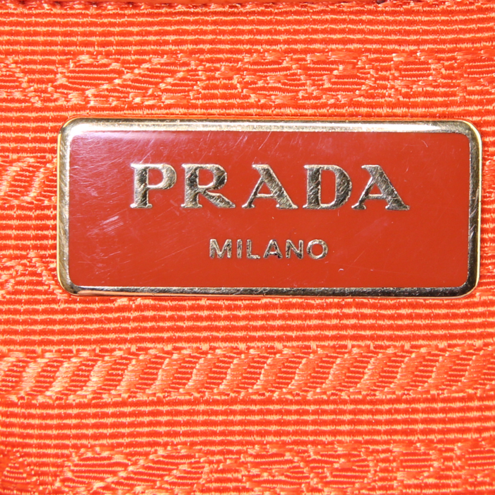 Sac à main Prada Galleria grand modèle en cuir saffiano orange - Detail D3