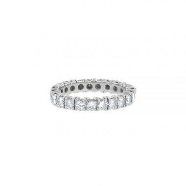 Wedding ring in platinium and diamonds