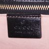 Gucci 1955 Horsebit shoulder bag in black grained leather - Detail D3 thumbnail