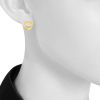 Paire de puces d'oreilles Tiffany & Co Open Heart en or jaune - Detail D1 thumbnail