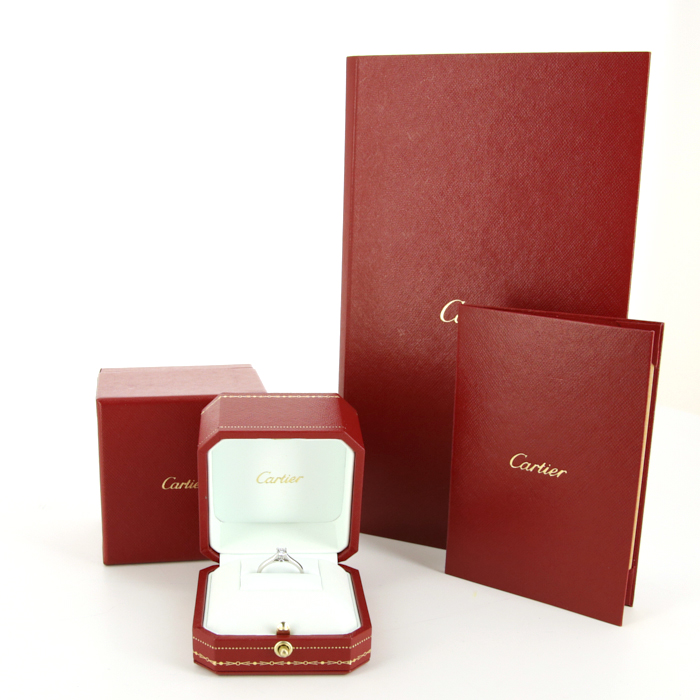 Bague solitaire Cartier 1895 en platine et diamant (0.25 carat) - Detail D2