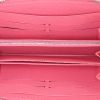 Billetera Louis Vuitton Zippy en cuero Epi rosa - Detail D2 thumbnail