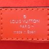 Louis Vuitton Marly handbag in orange epi leather - Detail D4 thumbnail