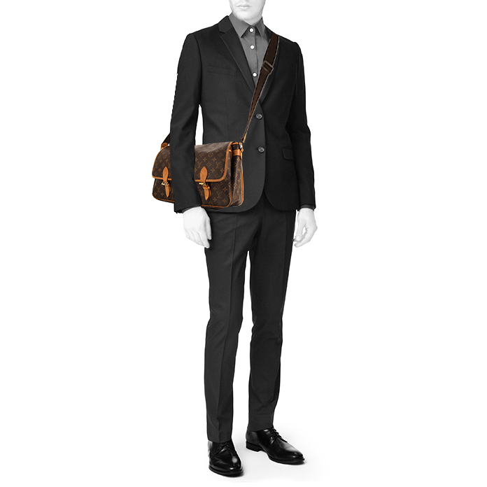 Borsa a tracolla Louis Vuitton Jypsiere Monogram modello grande in tela monogram marrone e pelle naturale - Detail D1