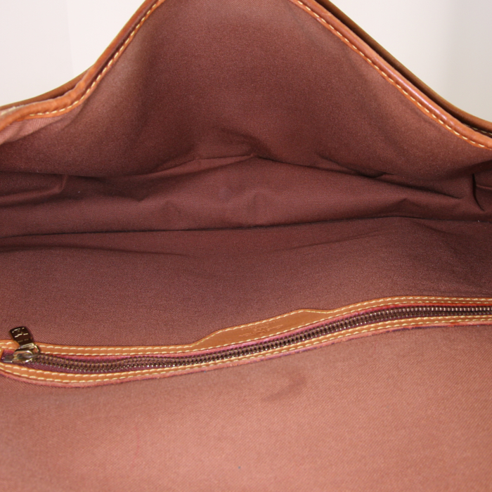Borsa a tracolla Louis Vuitton Jypsiere Monogram modello grande in tela monogram marrone e pelle naturale - Detail D2