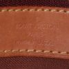 Shopping bag Louis Vuitton Batignolles in tela monogram marrone e pelle naturale - Detail D3 thumbnail
