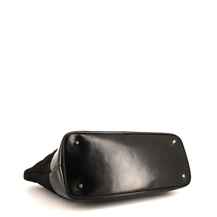 Sac cabas Burberry en toile matelassée noire et cuir noir - Detail D4