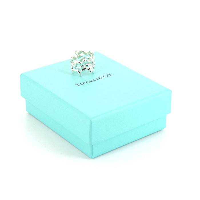 Tiffany
Co Olive Leaf ring in silver - Detail D2