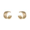Poiray Coeur Fil small hoop earrings in yellow gold - 00pp thumbnail