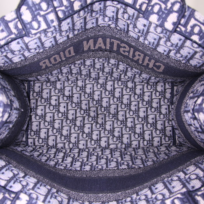 Sac cabas Dior Book Tote petit modèle en toile monogram bleue et beige - Detail D2