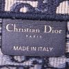Shopping bag Dior Book Tote modello piccolo in tela monogram blu e beige - Detail D3 thumbnail
