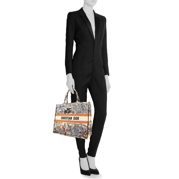 Sac cabas Dior Book Tote en toile beige bleue et orange - Detail D1