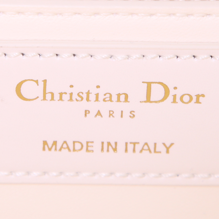 Dior Caro medium model shoulder bag in white patent leather - Detail D4