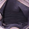 Bolso de mano Louis Vuitton en cuero mahina color topo - Detail D2 thumbnail