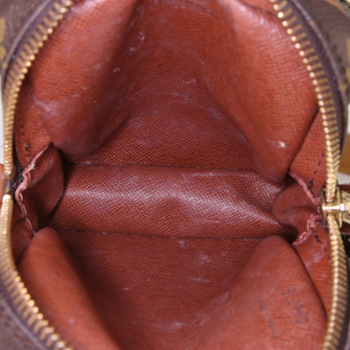 Sac besace Louis Vuitton Cartouchiére en toile monogram et cuir naturel - Detail D2
