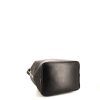 Louis Vuitton grand Noé handbag in black epi leather - Detail D4 thumbnail